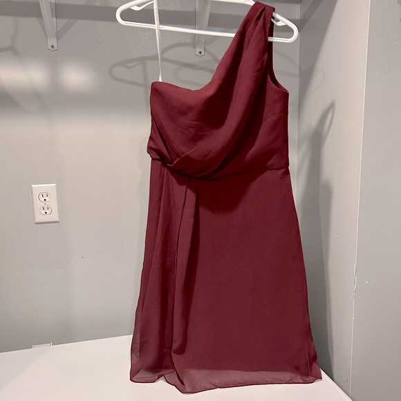 David’s Bridal One Shoulder Burgundy/Wine Dress - Picture 2 of 11